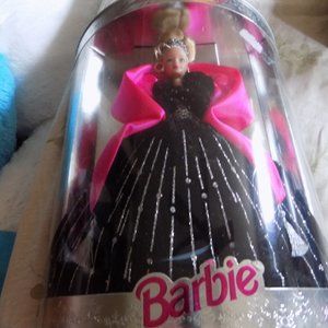 1998 Happy Holiday Barbie Doll